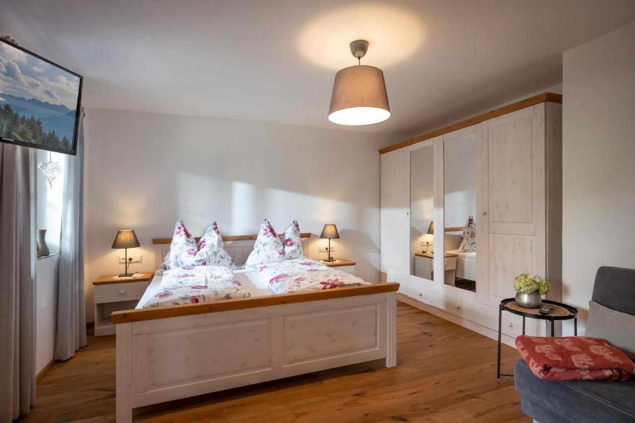 Haus Lindeneck - Erika Schwentner Apartment Kossen Bagian luar foto
