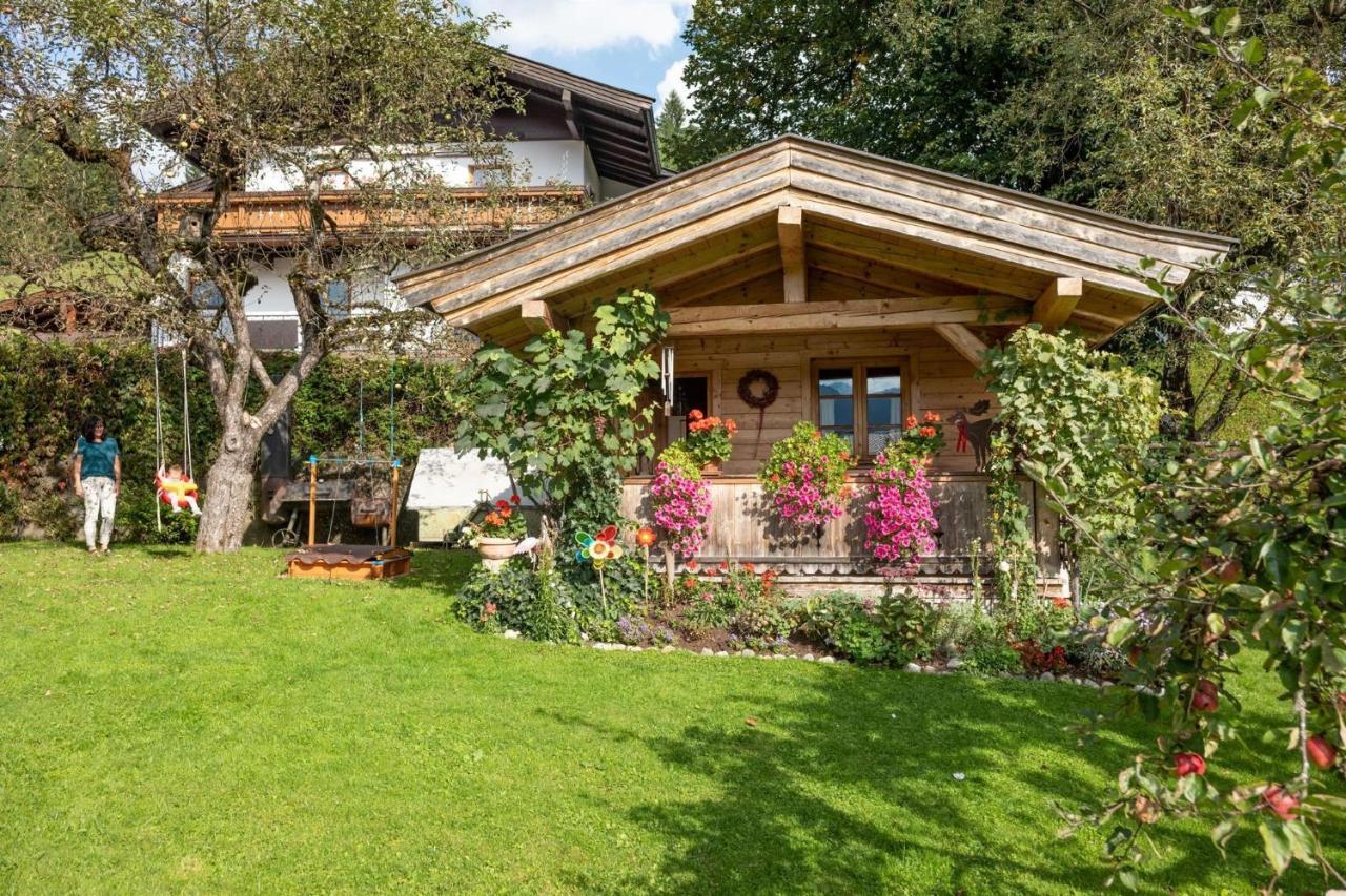 Haus Lindeneck - Erika Schwentner Apartment Kossen Bagian luar foto