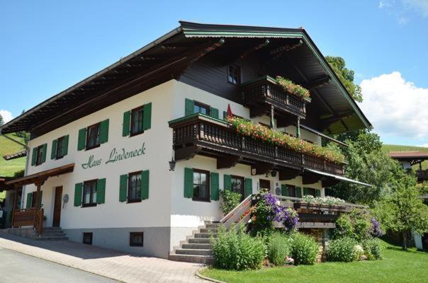 Haus Lindeneck - Erika Schwentner Apartment Kossen Bagian luar foto